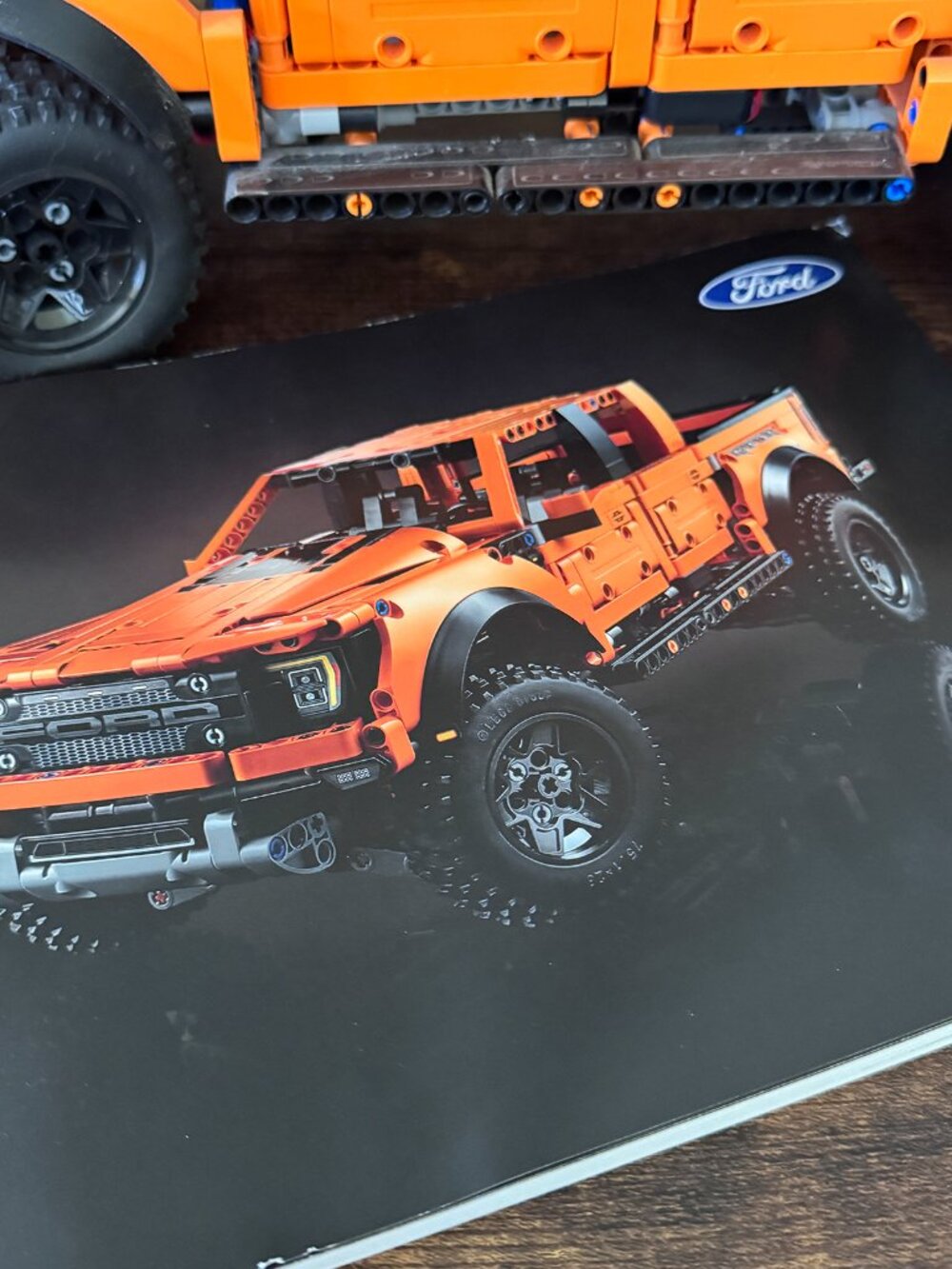 LEGO TECHNIC FORD F-150 RAPTOR 42126 RETIRED ASSEMBLED - Picture 4 of 4